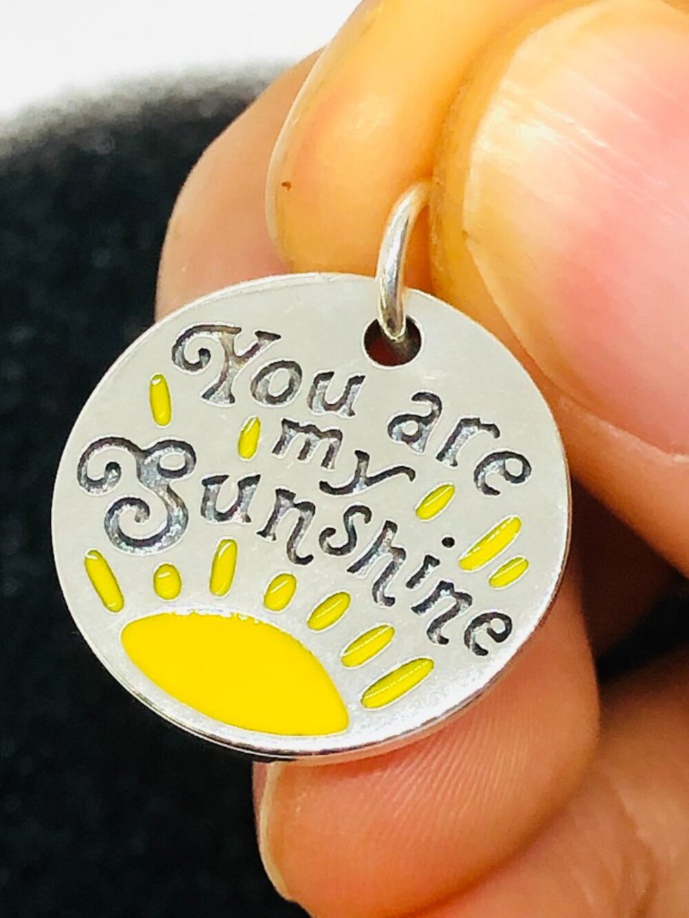 👍👍James Avery Enamel "You Are My Sunshine" Charm